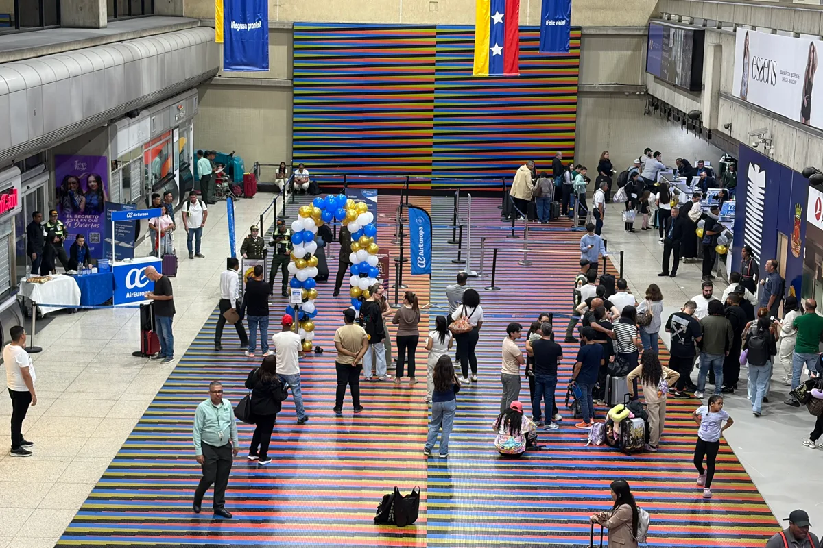 Así será la manera de viajar desde los terminales temporales en el aeropuerto de Maiquetía