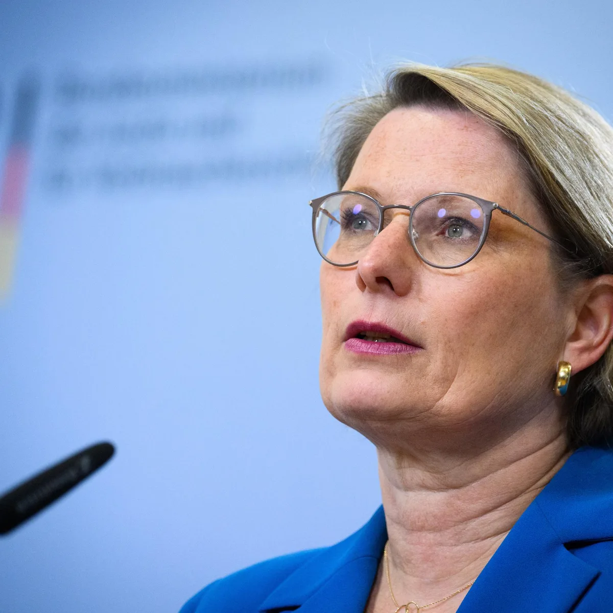 Hitzeschutz - Bundesjustizministerin Hubig regt Gesetzesänderung an, um Mietern Einbau von Klimaanlagen zu erleichtern