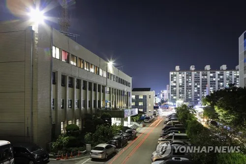 "무자격 안마사 고용 신고하겠다" 업주 공갈·협박 20대 송치
