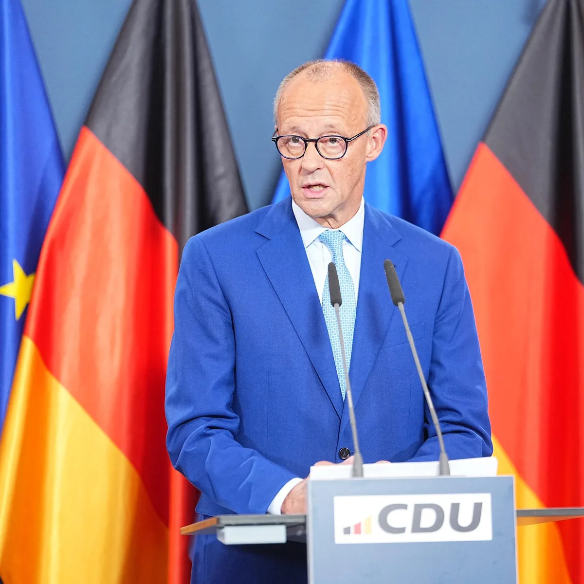 Stellungnahme - Nach Wahlen in MV und Berlin: Bundeskanzler Merz will am Reformkurs festhalten - Weidel sieht AfD als neue Volkspartei