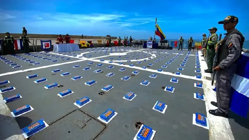 Autoridades decomisaron casi tres toneladas de droga en el Caribe tras un megaoperativo conjunto con Francia
