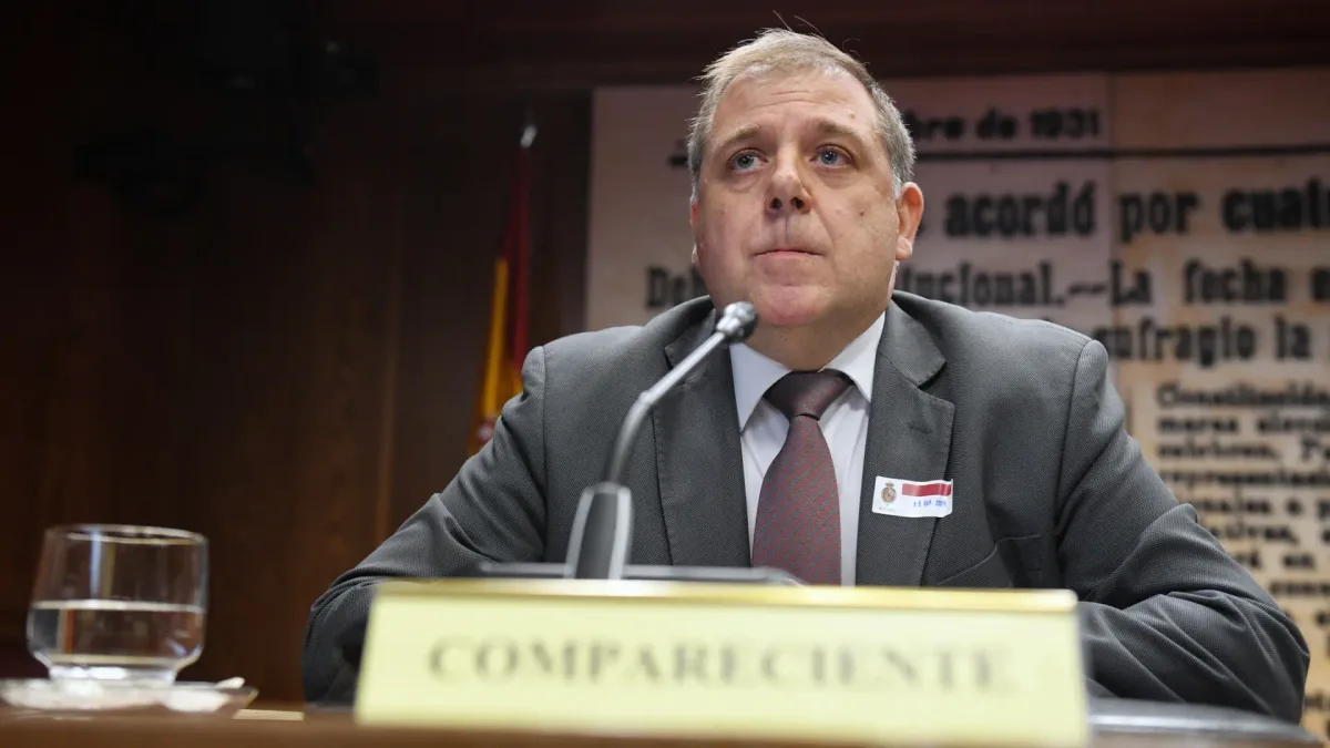 La Audiencia Nacional realiza otro clonado del móvil del exjefe de gabinete de Sánchez al no haber estado presente en el primero