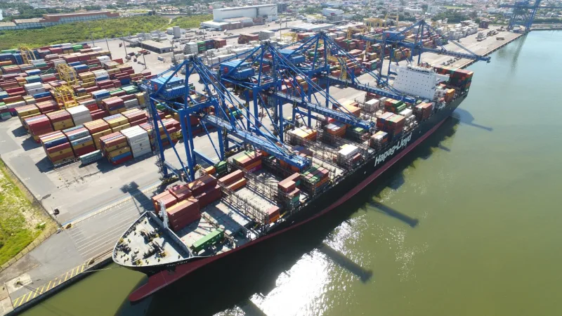 Exportações de SC crescem 17,3% enquanto vendas aos EUA recuam