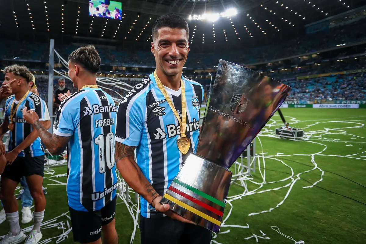 Luís Suárez cobra dívida do Grêmio na CNRD; entenda