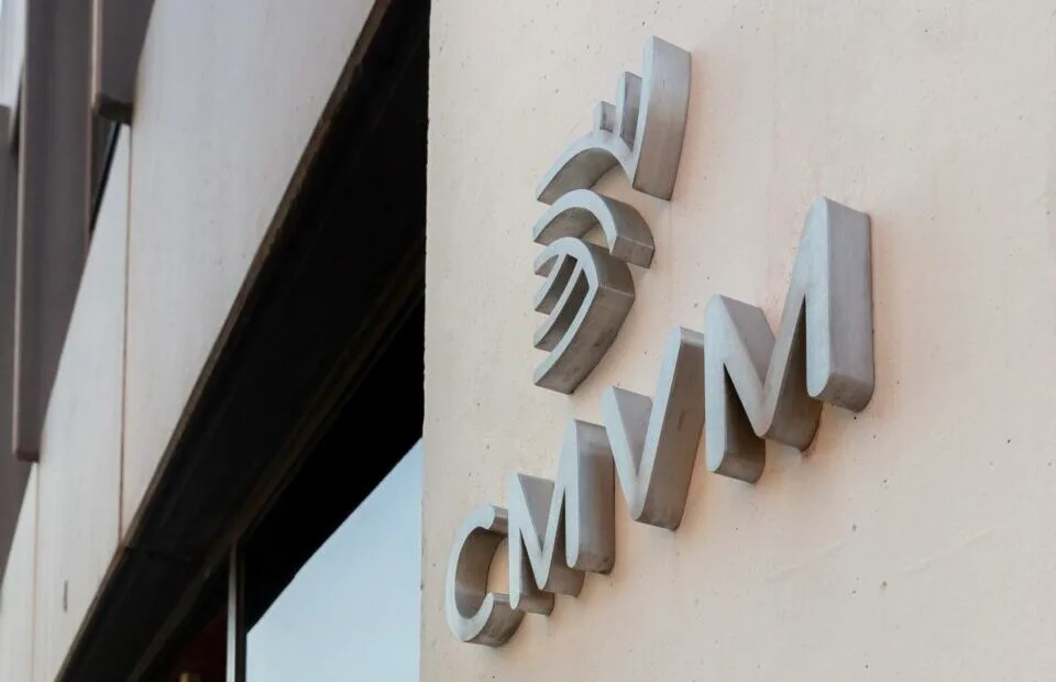 WireBroker e Seven Apex Capital sem autorização para intermediação financeira, alerta CMVM