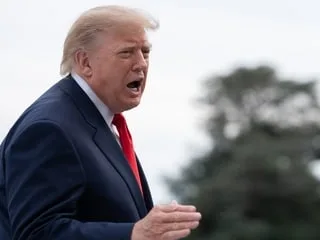 Donald Trump affirme qu’« il est temps pour l’Ukraine d’avoir un nouveau président »