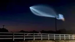 'Jellyfish' effect lights up US sky after SpaceX launch