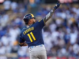 Jackson Chourio con poder ayuda a controlar a los Dodgers