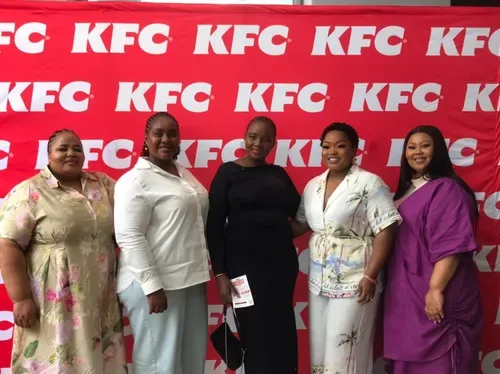 Fans flock to Gateway Mall to meet the Mseleku family