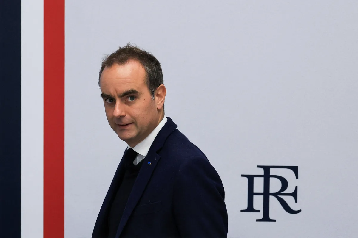 EN DIRECT. Violences du 17 octobre : Sébastien Lecornu réunit une cellule de crise à Matignon