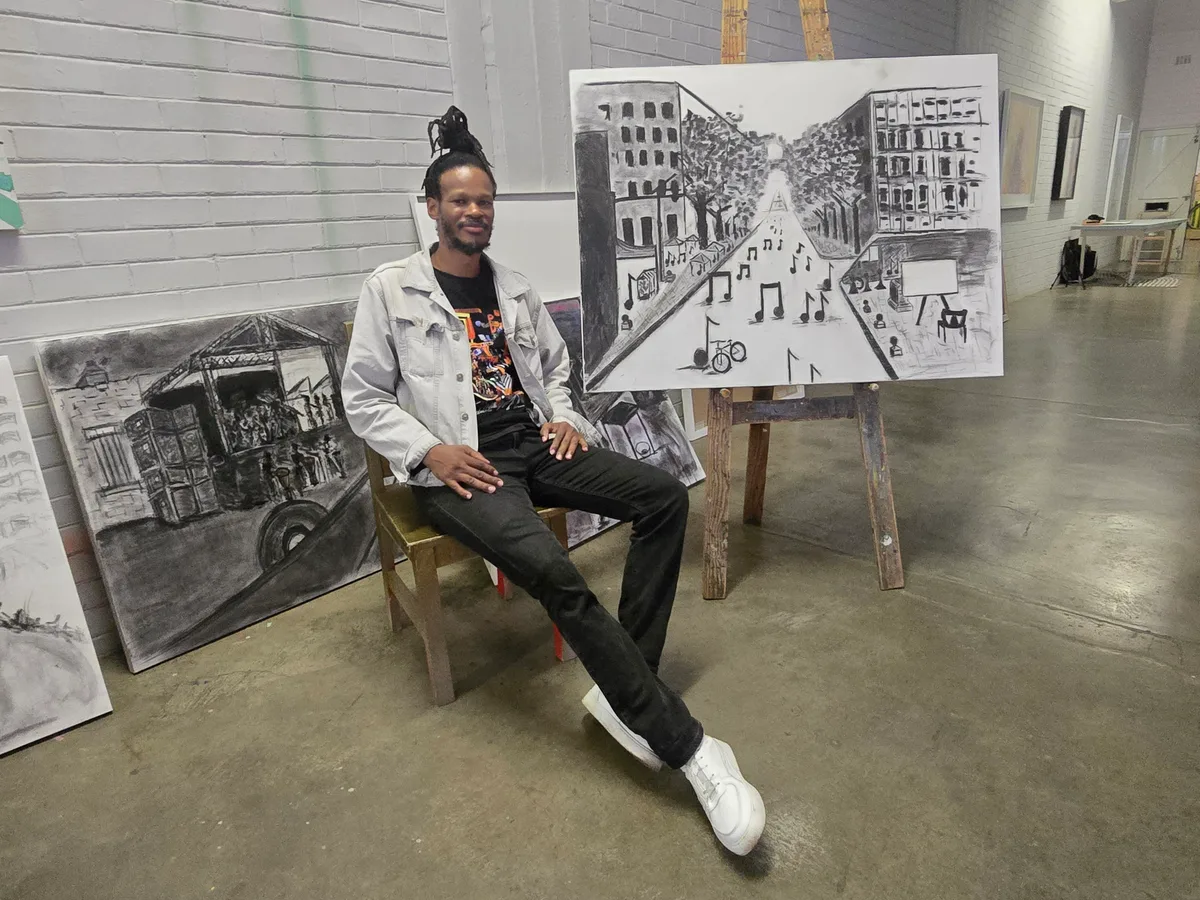 SKETCHING LIFE: Ntsikelelo Mzibomvu and the fine art of real-time drawing