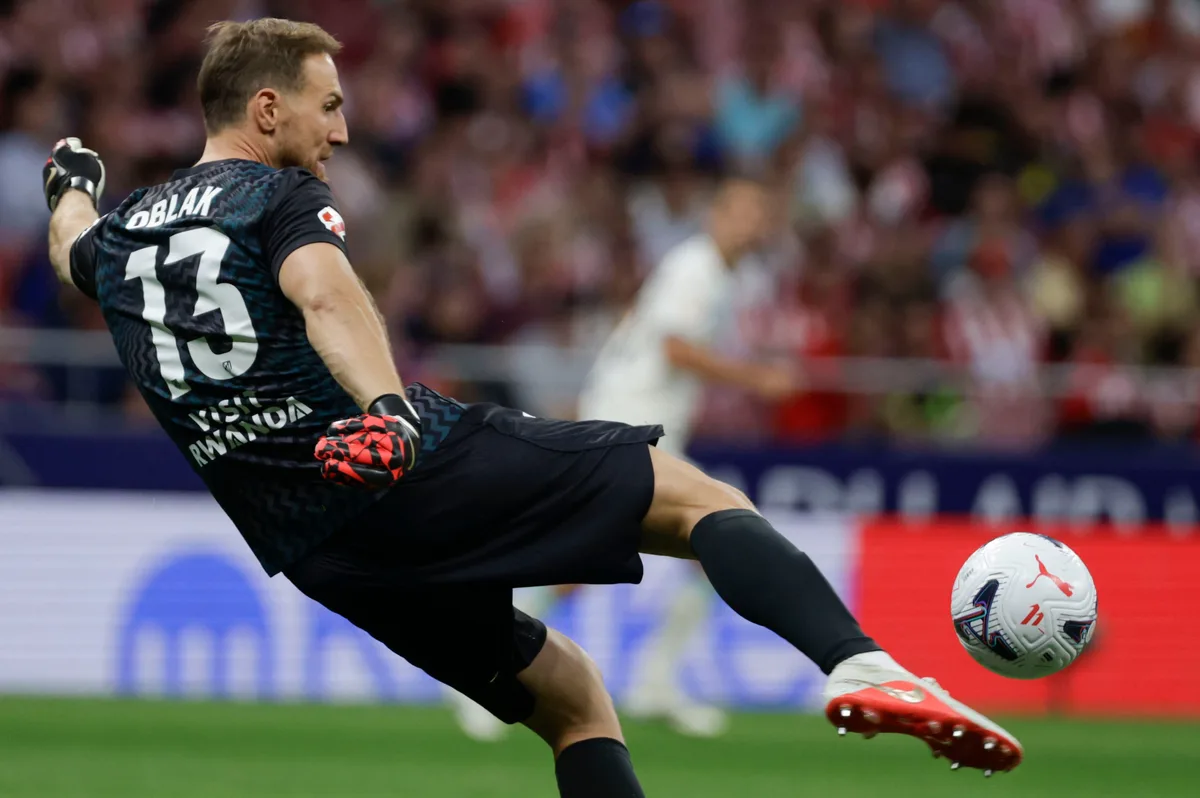 Oblak nunca se fue