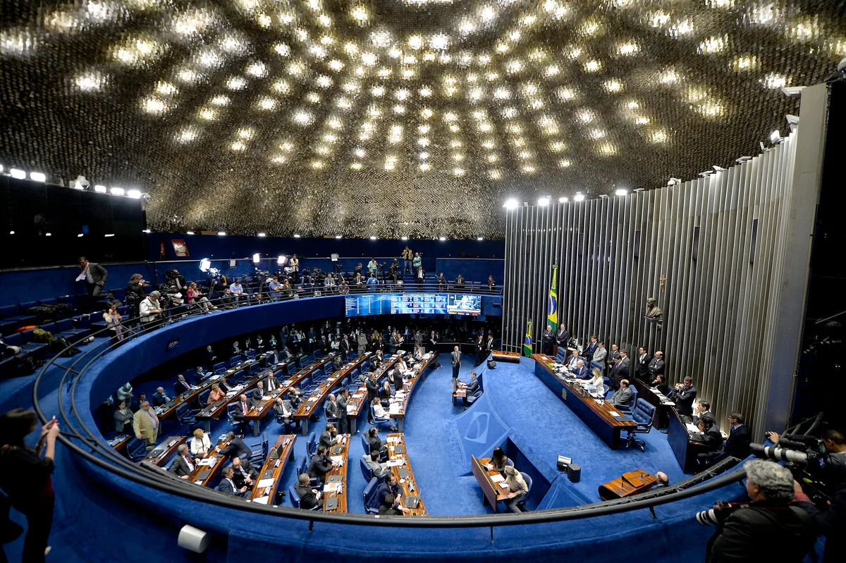 El Congreso de Brasil aprobó el recorte de la semana laboral a cinco días