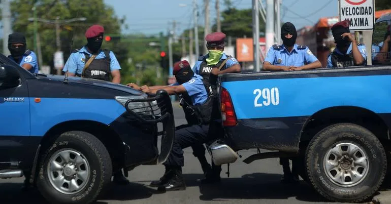 Famílias de desaparecidos acusam regime de repressão