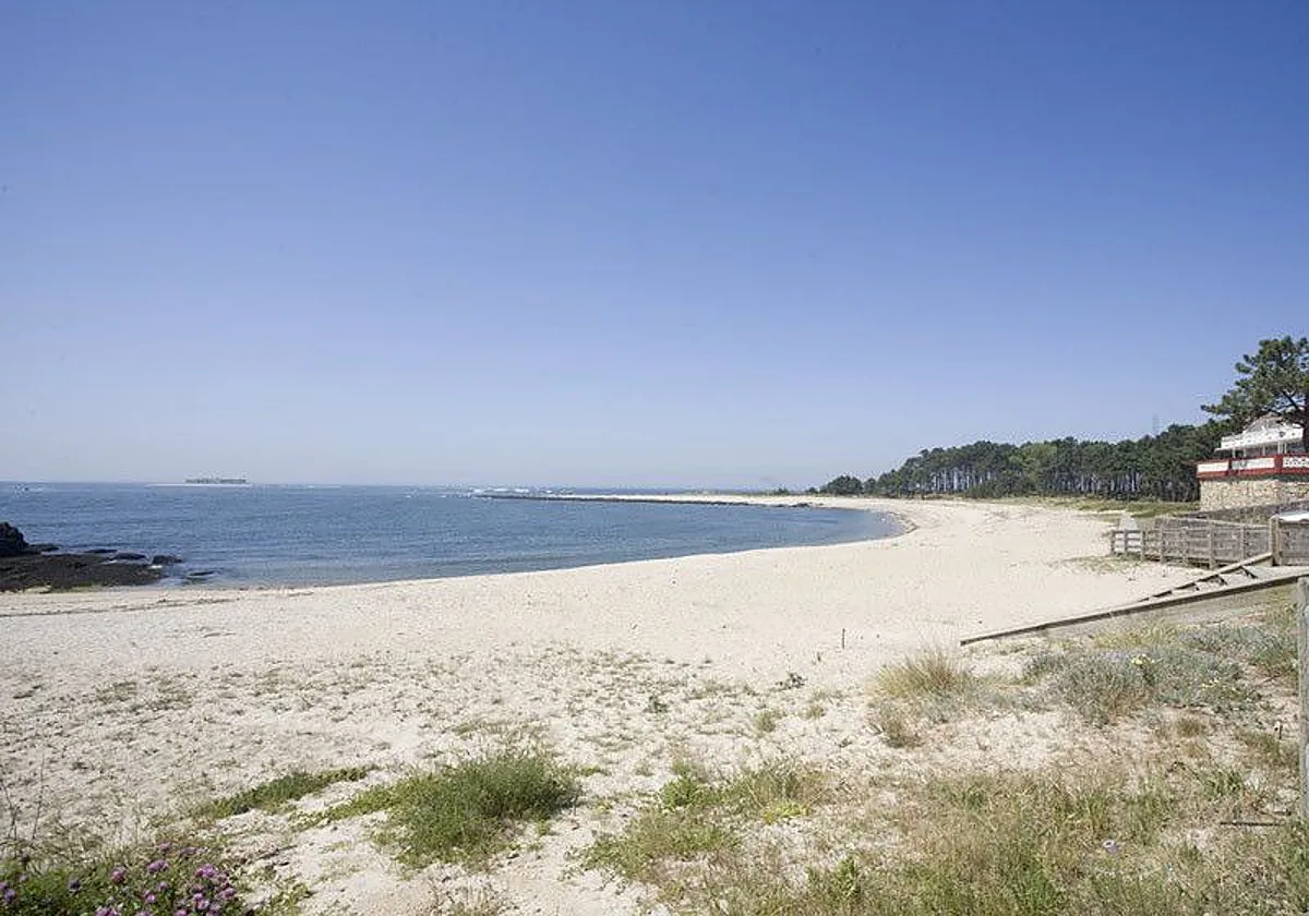 Cierran de nuevo la playa de O Muíño, en A Guarda, por contaminación microbiológica