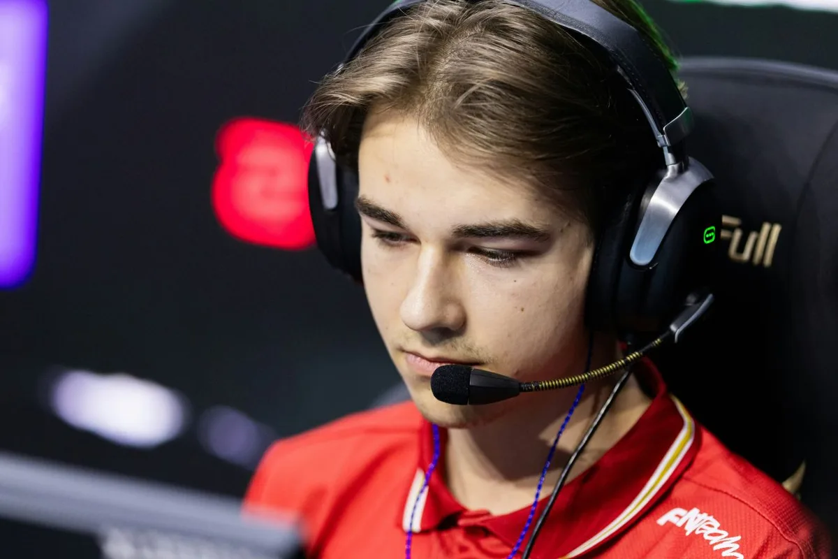 MOUZ обыграла Team Spirit и вышла в финал ESL Pro League Season 24 по CS 2