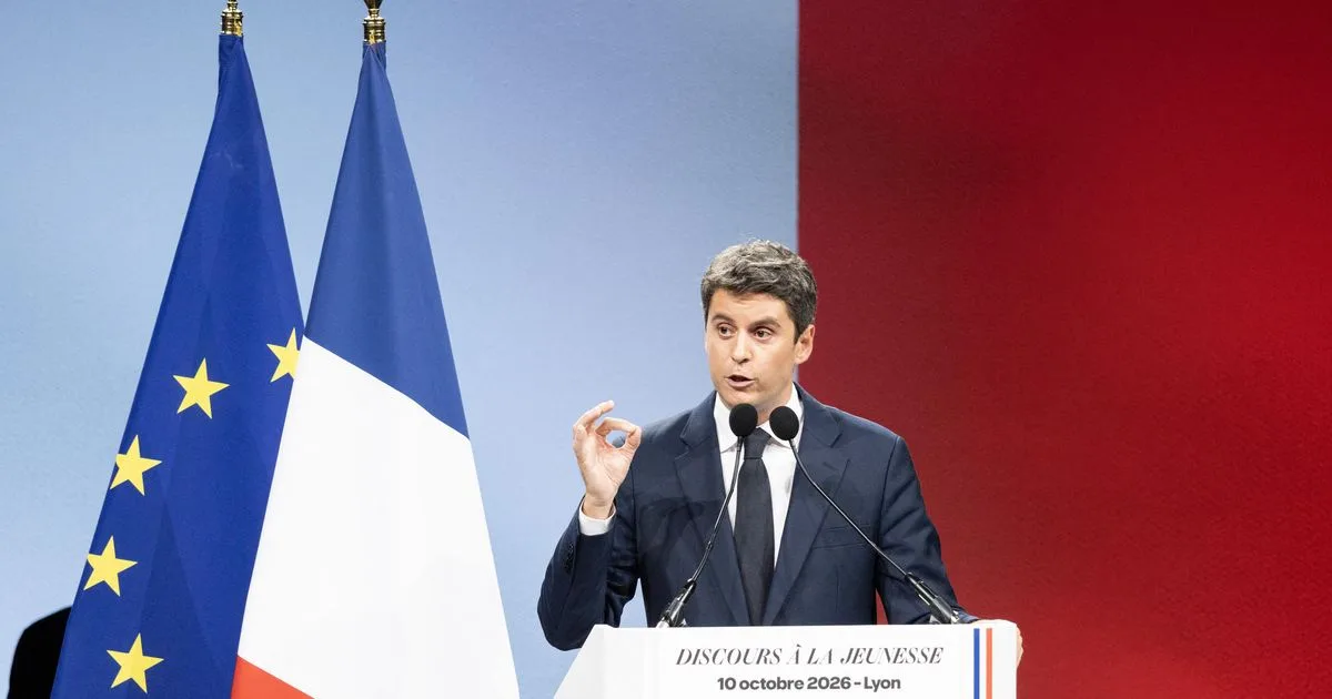 « Insinuations ignobles », « légitimation de la violence », « appelant à l’émeute » : Gabriel Attal cible Jean-Luc Mélenchon lors de son grand meeting de Lyon