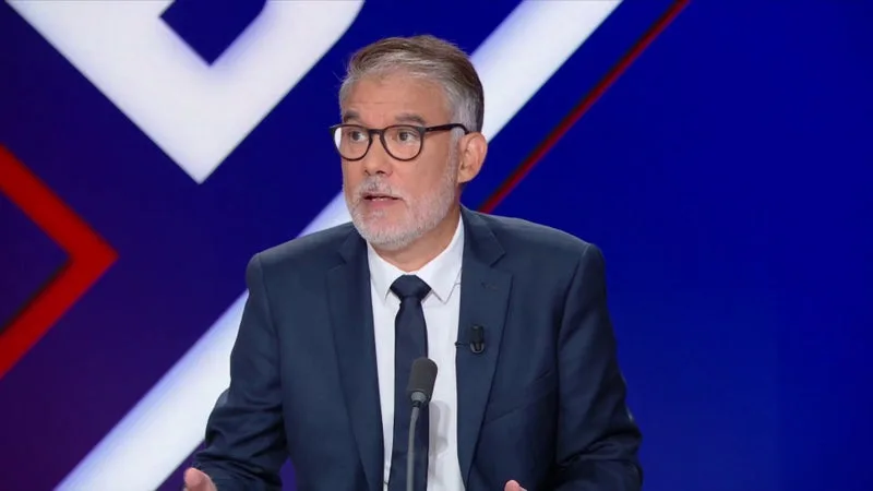 "Les électeurs de gauche ne sont pas irréconciliables": Olivier Faure considère Jean-Luc Mélenchon comme un "concurrent" en vue de 2027, mais pas comme un "ennemi"
