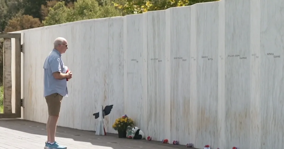 Heroes of Flight 93 remembered for their courage 25 years on from 9/11