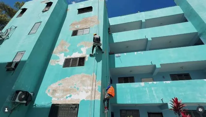 Transforman fachadas de 12 torres en el Fuerte
