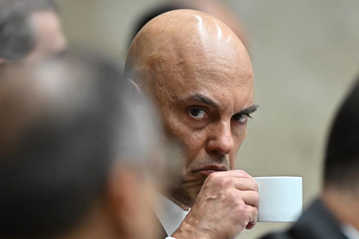 Como era a relação de amizade e “gratidão de vida” entre Vorcaro e Moraes