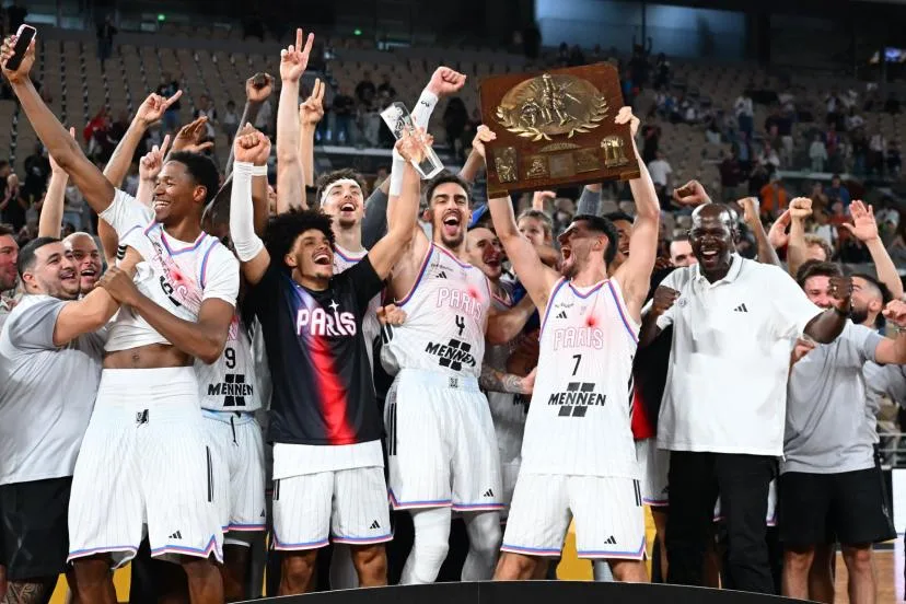 Intenable en deuxième période, le Paris Basketball domine Roanne en finale et s'offre la Supercoupe
