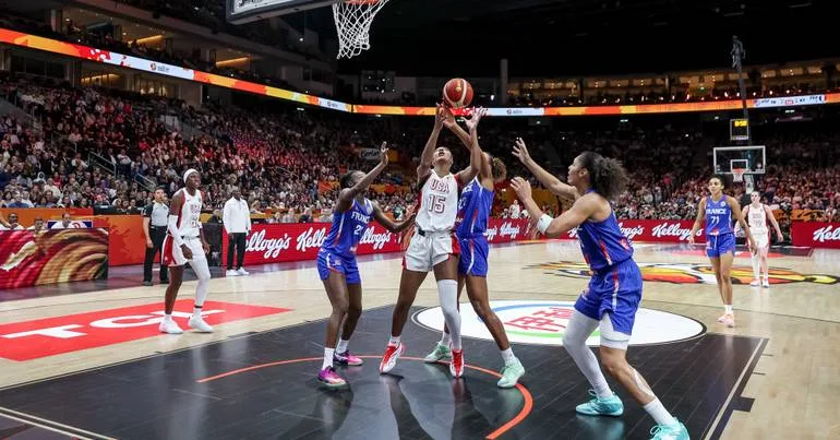 EUA campeões mundiais femininos de basquetebol pela 5.ª vez
