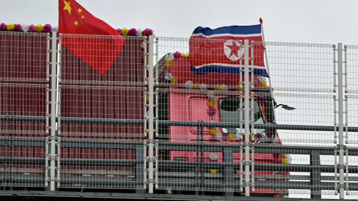 Neue vierspurige Straßenbrücke zwischen China und Nordkorea eröffnet