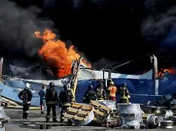 Zahlreiche Explosionen: 37 Tote bei Drohnenangriff auf Munitionslager nahe Kiew