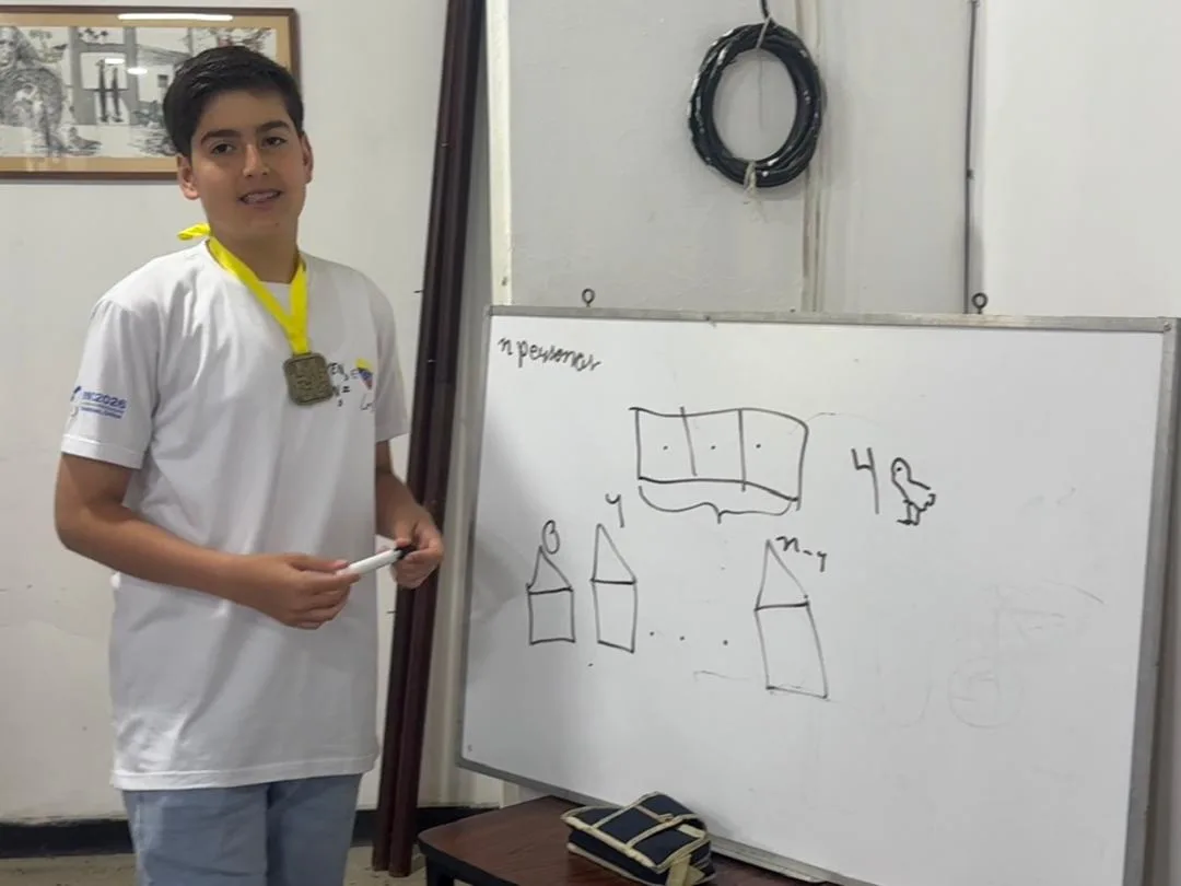 Adolescente venezolano de 14 años gana oro en olimpiada de matemáticas en México: «Es un orgullo»