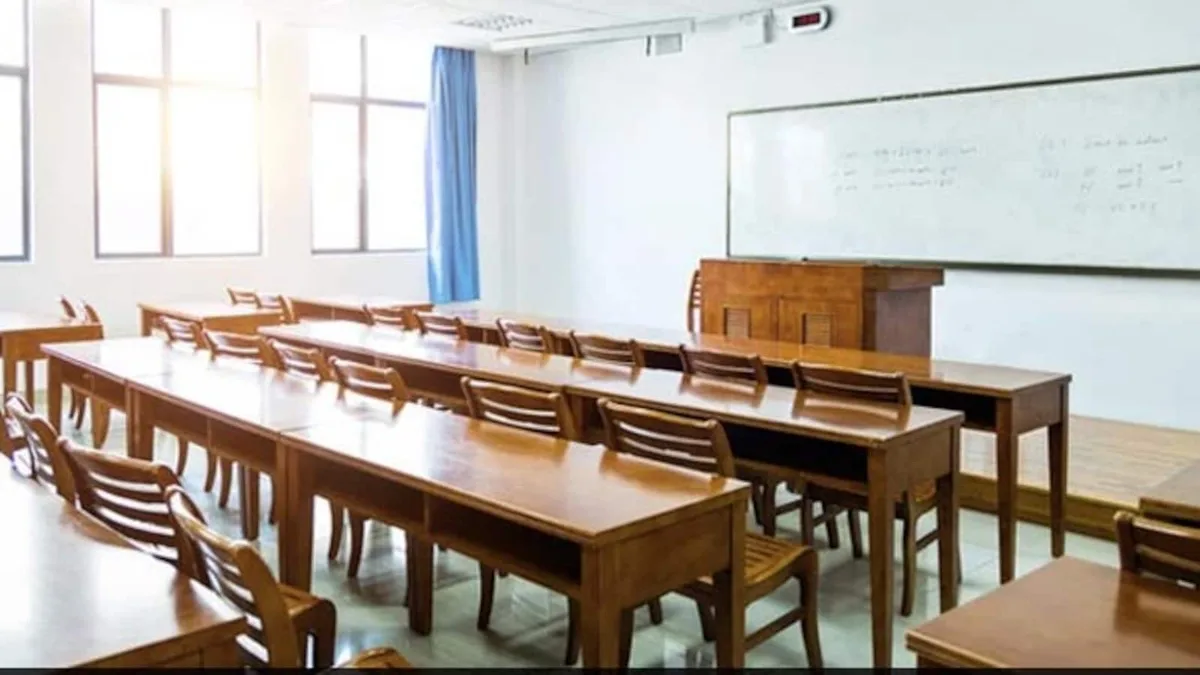 In Himachal, 150 Schools Operating Without Teachers, 3,500 Have Just One