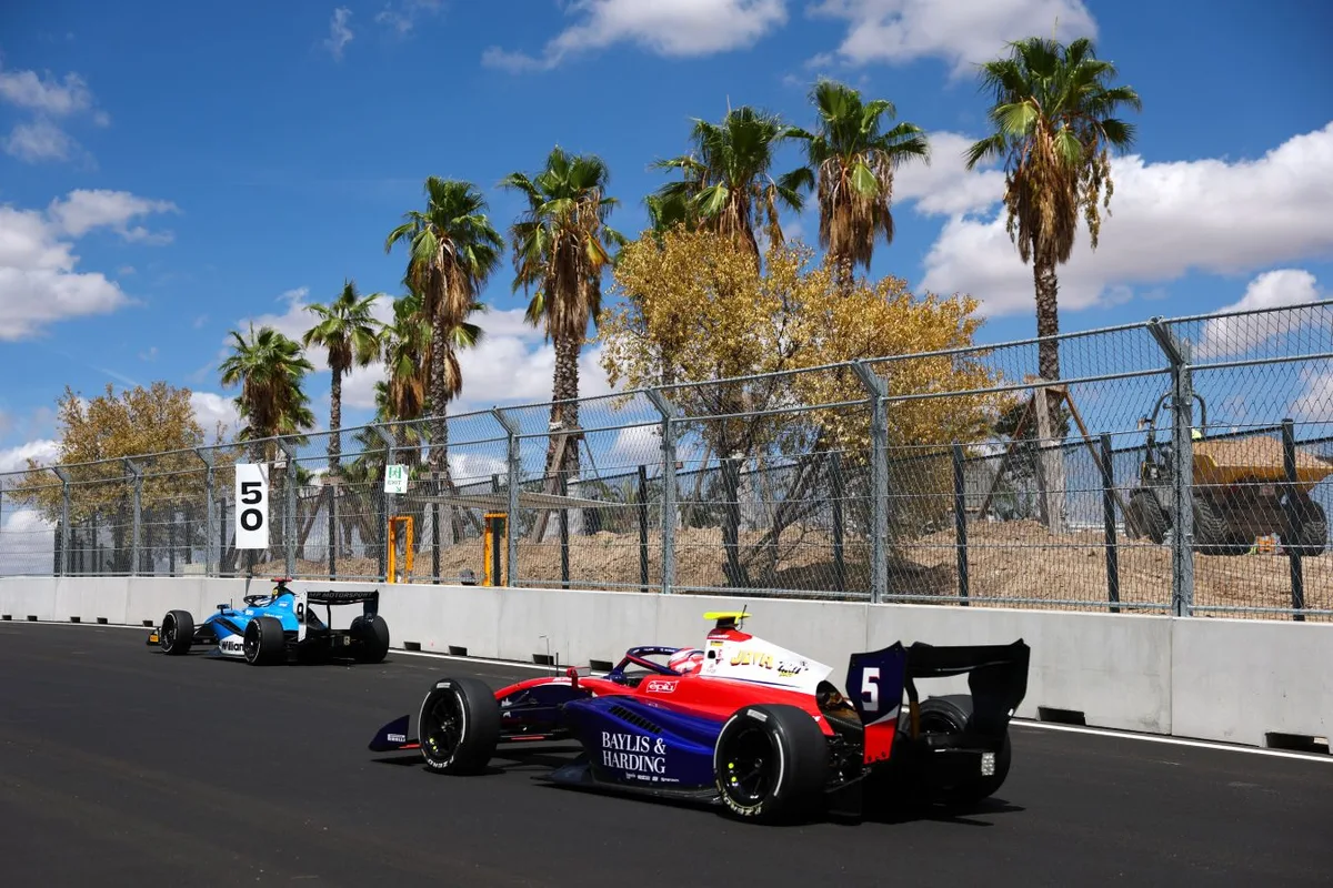 Пилоты Формулы-3 вызвали 19 красных флагов во время тестов на «Мадринге»