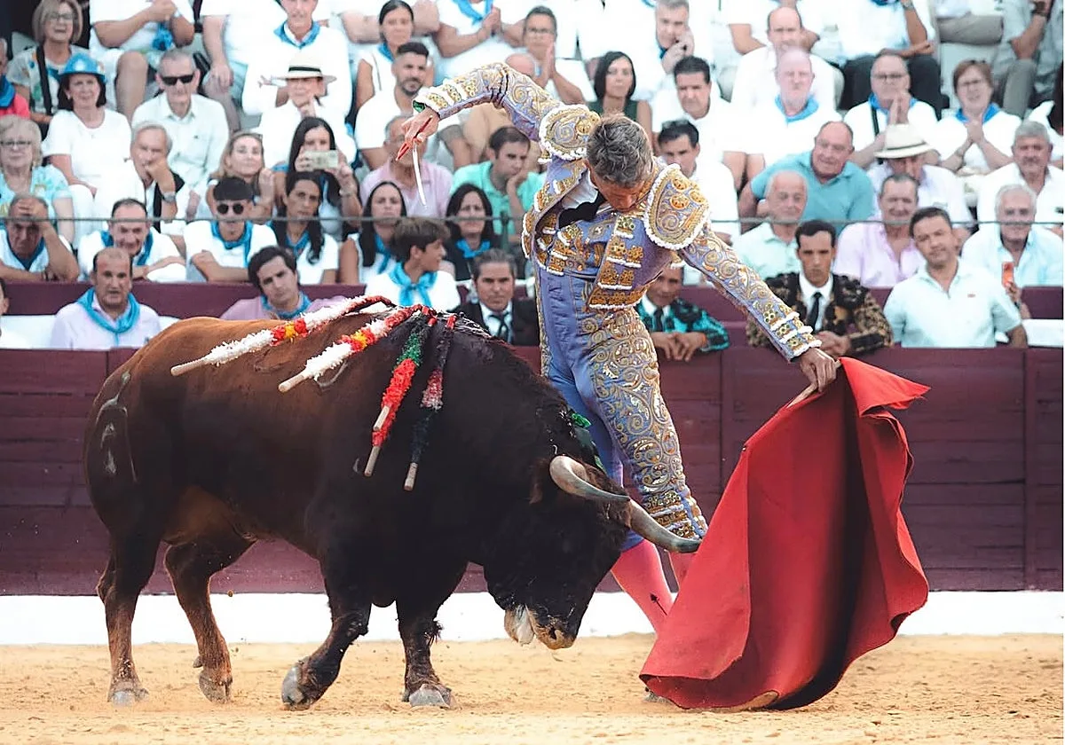 Ni los de Fuente Ymbro, de nota, salvaron más de tres horas de insufrible destoreo en Tarazona