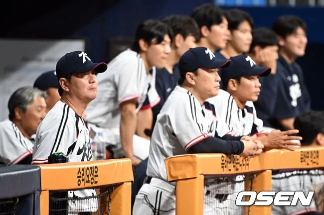 류지현호 비상사태 발생! 日조직위 엉망진창, 야구장 훈련 끝내 불발→KBO가 빌린 실내로 향한다 ‘이 무슨 촌극인가’
