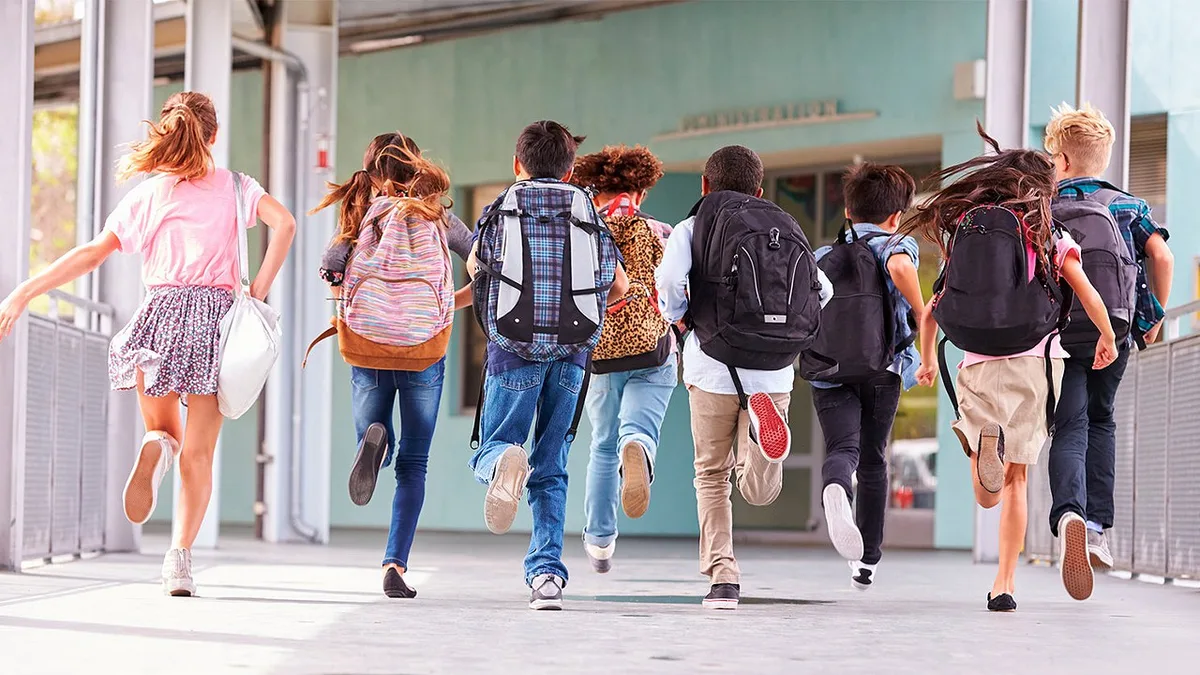 Greve de não docentes na segunda-feira: escolas e creches já estão a avisar os pais de possíveis encerramentos