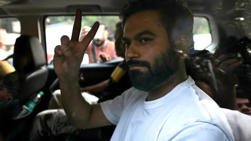 Inde : libéré, le chef des "cafards" prêt à affronter "tout ce qui se mettrait sur sa route"