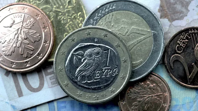 Despesa com juros da dívida deverá aumentar 776 milhões no próximo ano