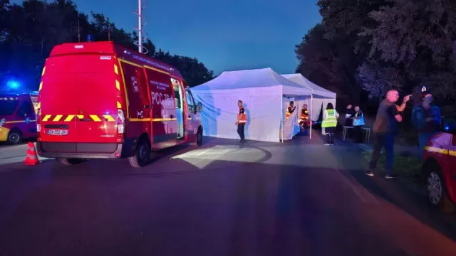 Comboio com 180 passageiros descarrila em França. Há vários feridos