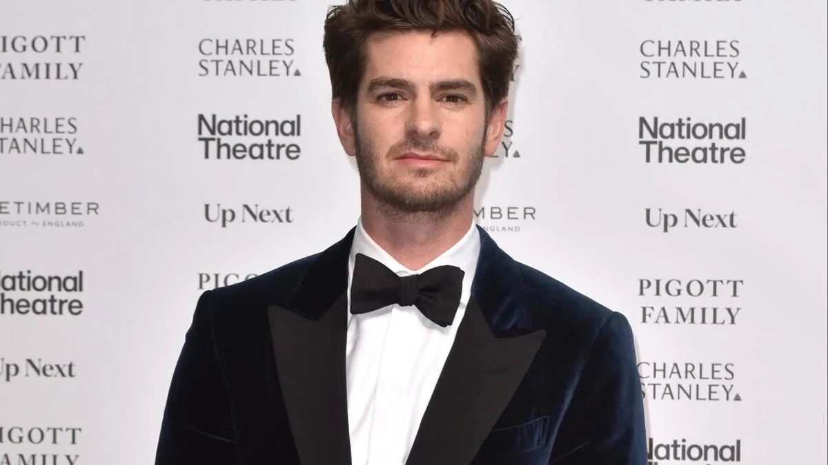 Andrew Garfield reveals secret musicals 'passion project'