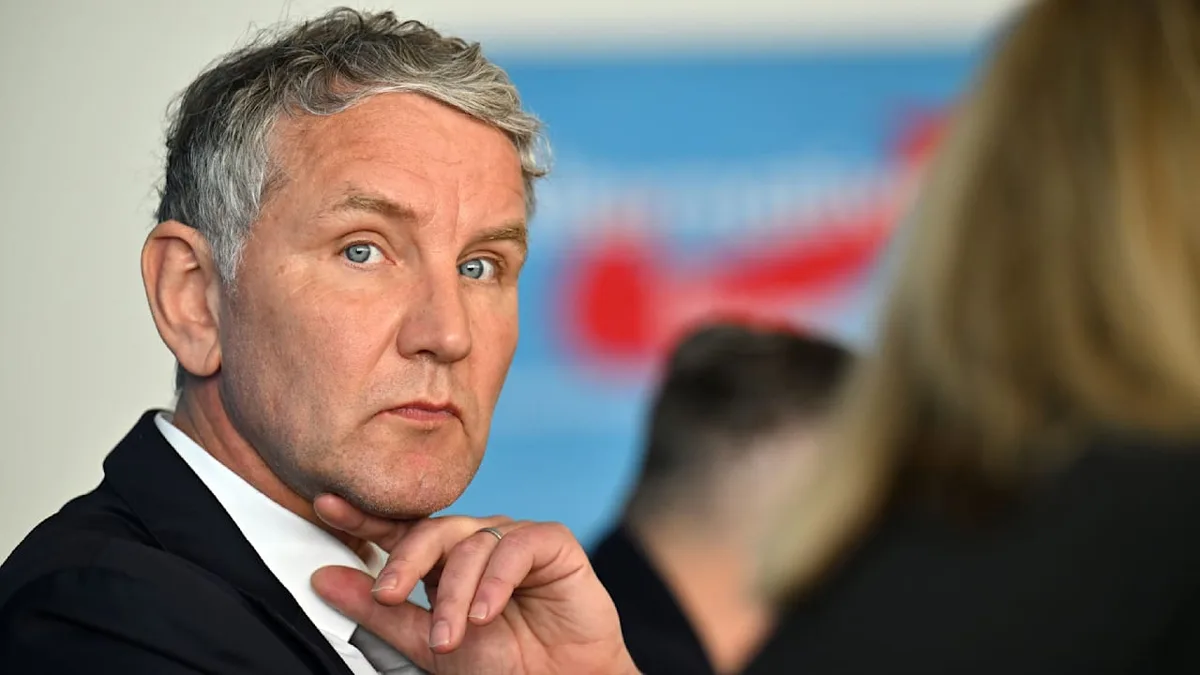 Trotz Terror-Anklage - Höcke will Neonazis in AfD zurückholen