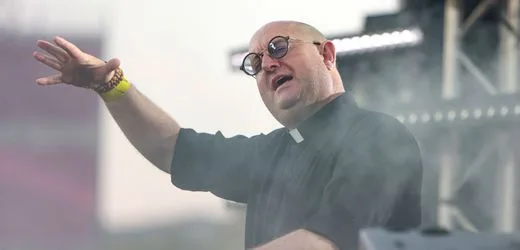Padre Guilherme: Katholischer Priester aus Portugal in den Top 100 von »DJ Mag«