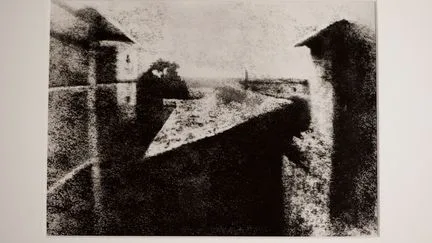 Trois choses à savoir sur "Point de vue du Gras", la toute première photographie de l'Histoire par Nicéphore Niépce