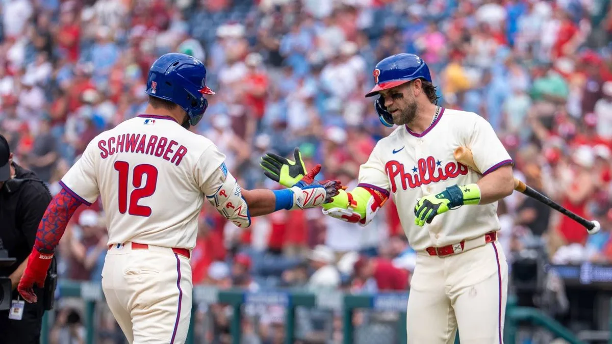 Breaking down the three-horse race for final two NL wild card spots