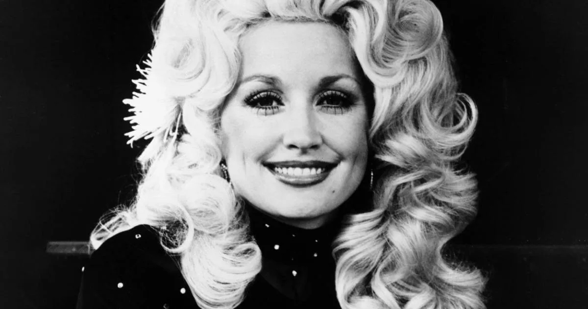 La última petición de Dolly Parton antes de morir que reveló su sobrino: "Después de toda una vida con pedrería pesada, merezco descansar"