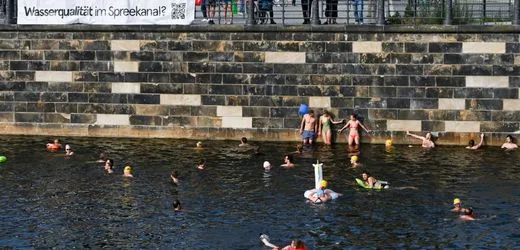 Berlin: Grüne wollen Badeverbot in der Spree kippen