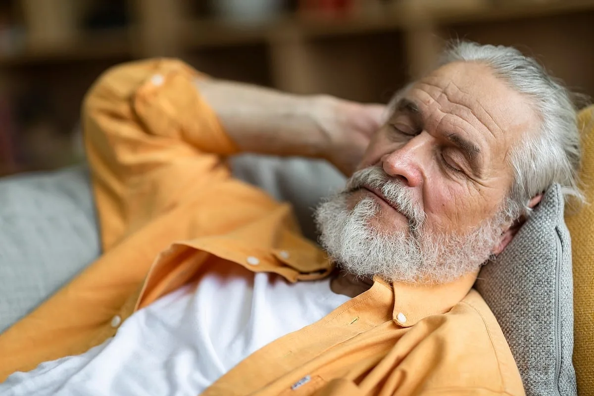Alteraciones del sueño vinculadas al riesgo genético de Alzheimer