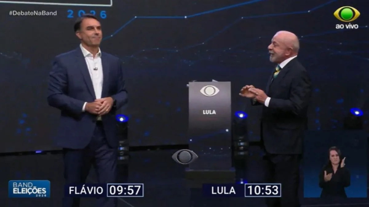 ‘Quantas vezes nem dipirona tem no posto?’ Flávio critica SUS, e Lula reage durante debate na Band