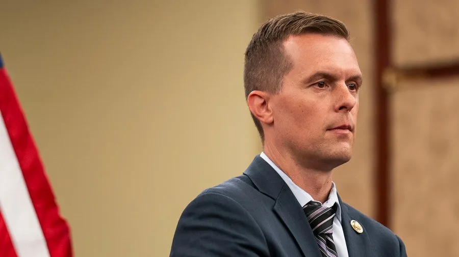 Vulnerable Democrats vote to denounce socialism amid midterm pressure