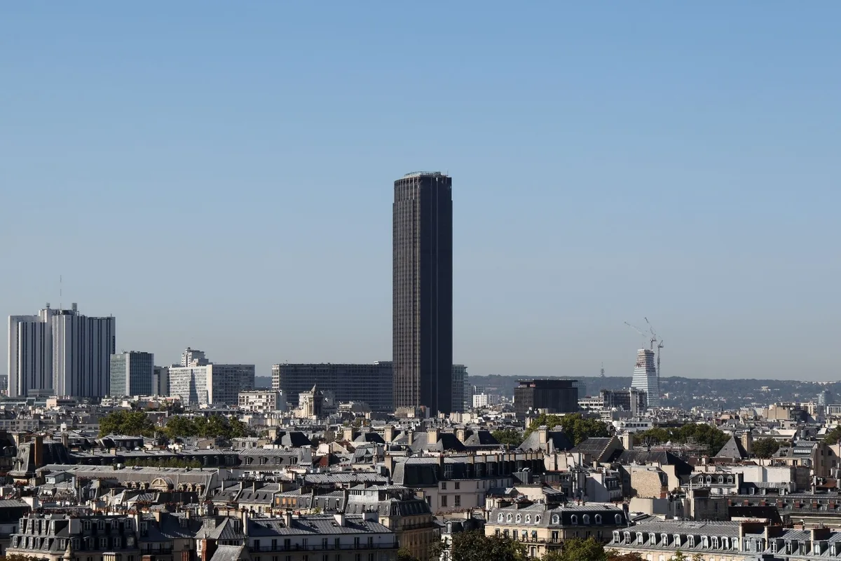 Paris : le projet de rénovation de la tour Montparnasse abandonné