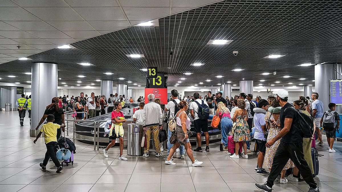Bebé nasce no aeroporto de Lisboa
